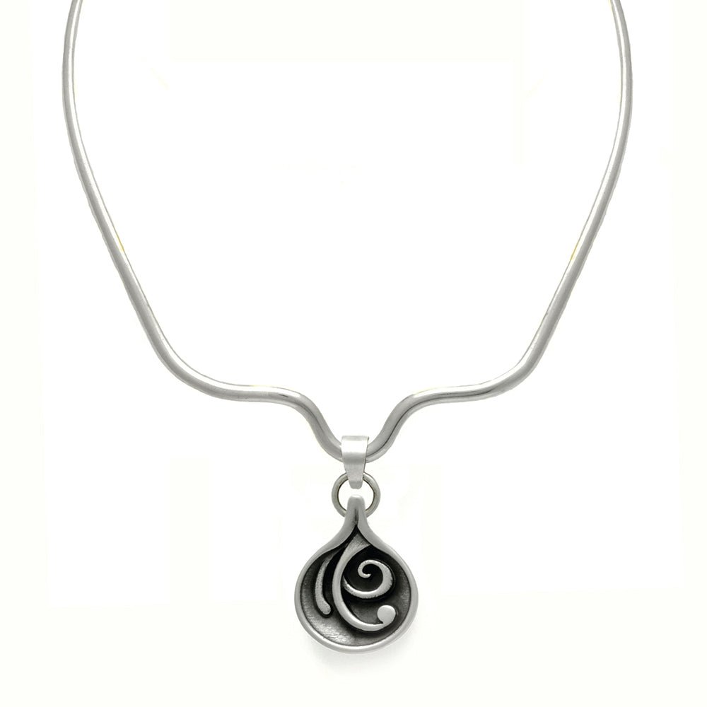 MN51 Monsoon Large Reversible Pendant on V - Shaped Torc - Annika Rutlin