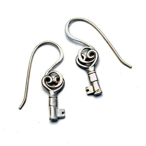 Amitie keys hookwire earrings KHE22 - Annika Rutlin