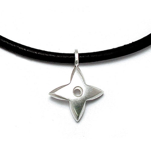 Aniara star flower pendant on leather SFP40P-le - Annika Rutlin