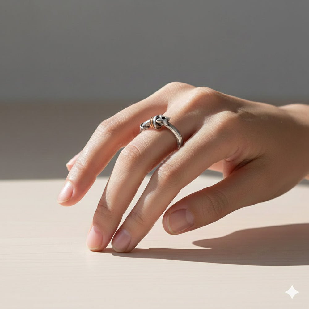 Raven forged ring RR02 - Annika Rutlin