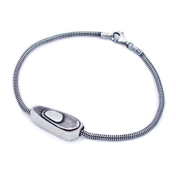 Geo silver bead on snake chain bracelet GB66S - Annika Rutlin