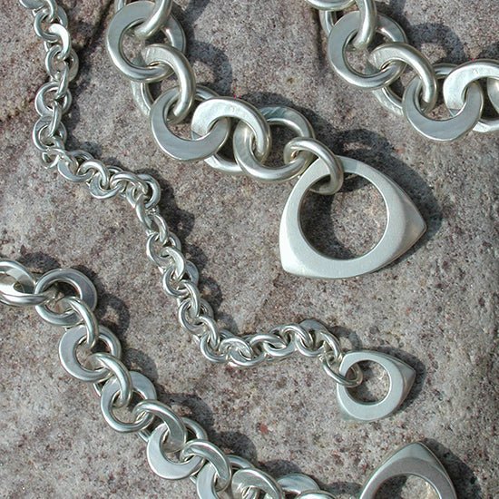 Idun Forged Link Chain Necklace IN77 - Annika Rutlin