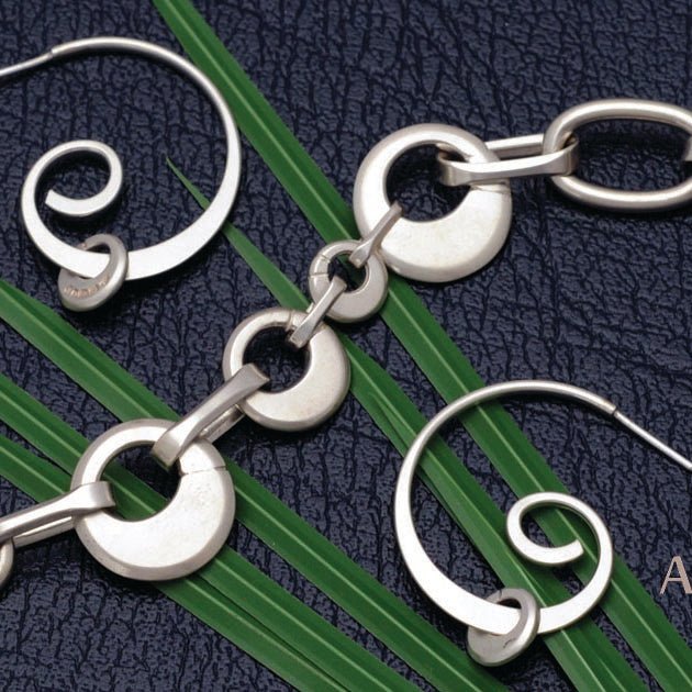 Sterling Silver Disc Chain Bracelet | Contemporary Scandinavian Design | Annika Rutlin Solstice Collection OB67 - Annika Rutlin