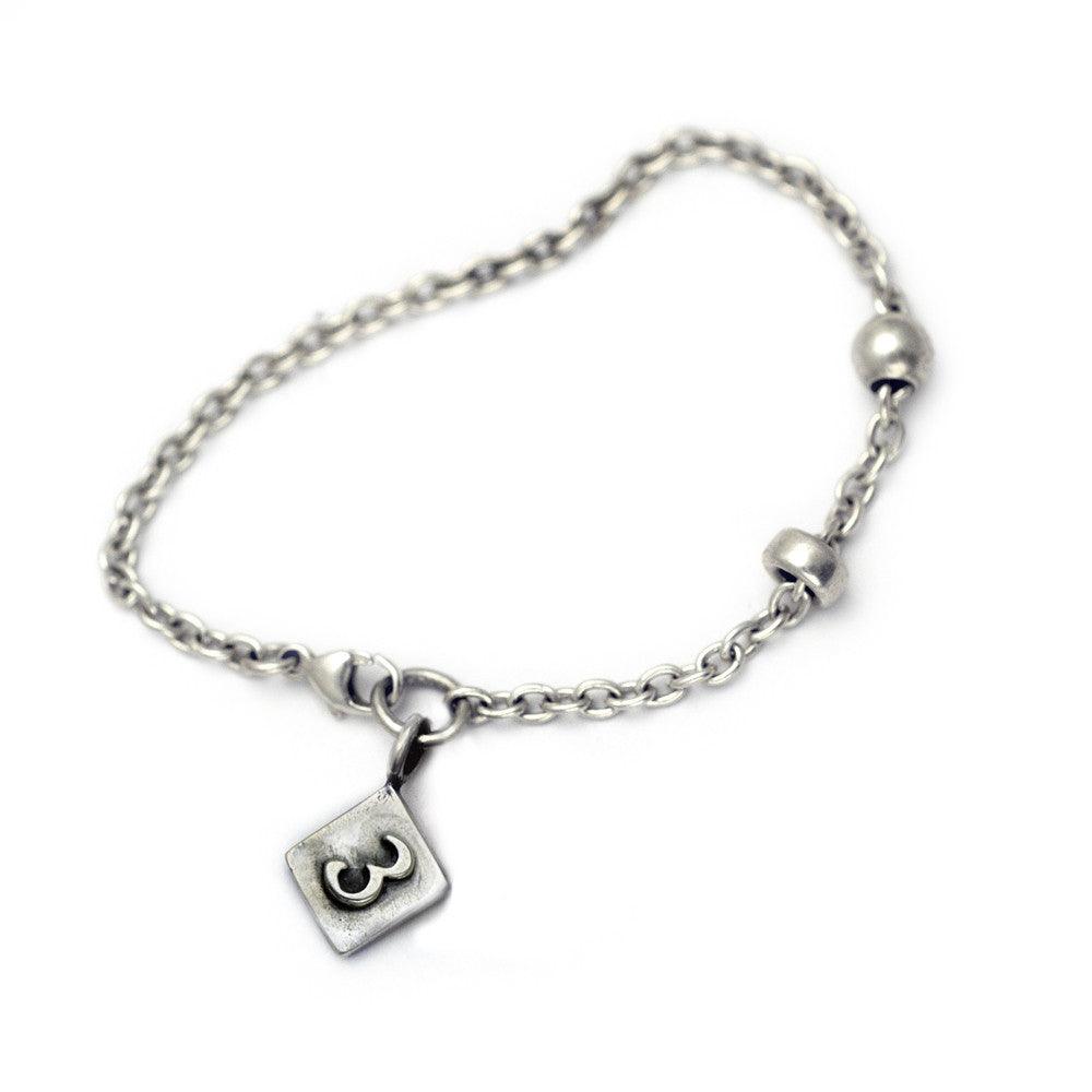 Alphabet Single Charm Number Bracelet ANB - Annika Rutlin