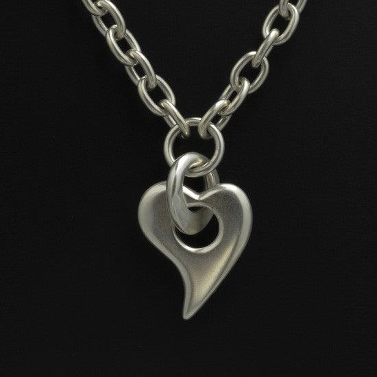 Amitie Large Heart Pendant Chain Necklace ANH58 - Annika Rutlin