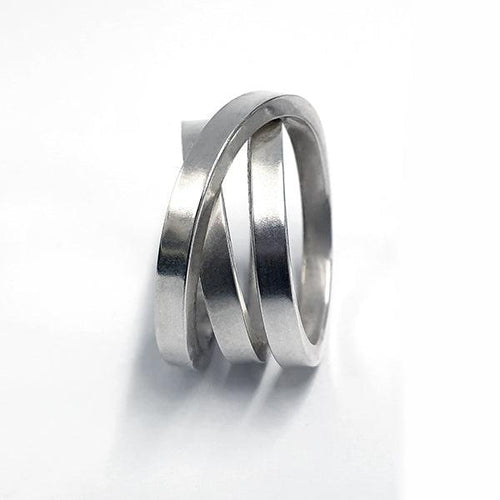 Annika Rutlin solid silver wrapped wire ring side view
