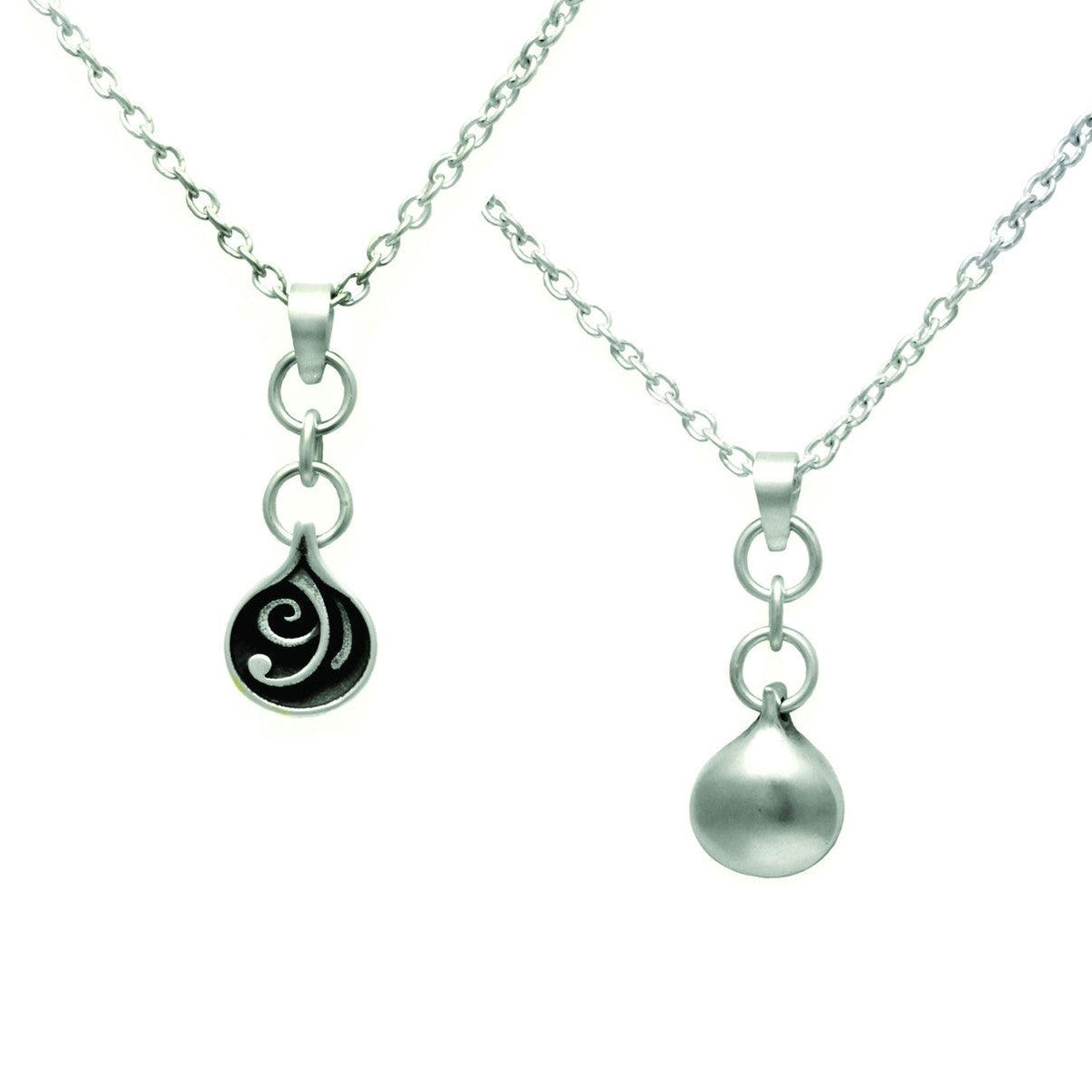 MN52 Monsoon Small Reversible Pendant on Trace Chain - Annika Rutlin