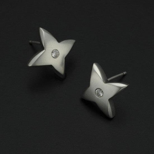 Aniara medium flower star diamond set stud earring SFE25D - Annika Rutlin