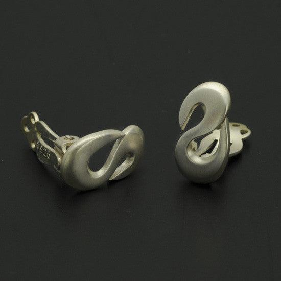 Efja swirl clip-on earring JE21 - Annika Rutlin