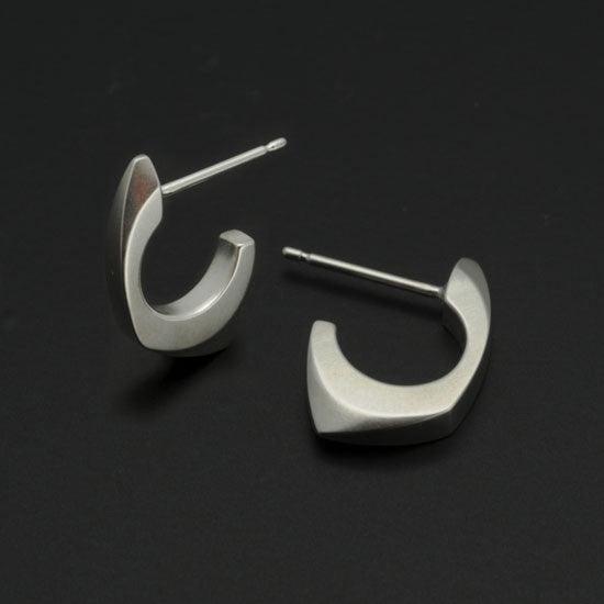 Cirque medium 3/4 hoop earrings CE68PL - Annika Rutlin