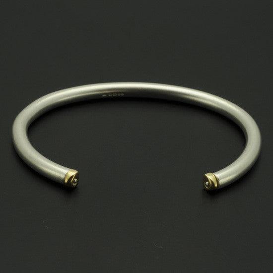 Idun Cuff Bangle IB88GL - Annika Rutlin