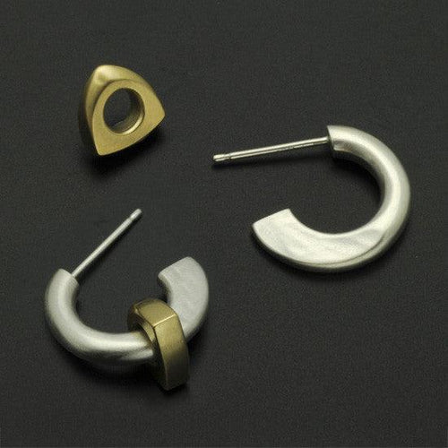 Idun forged silver hoop earring with 18 carat yellow gold bead IE27GL - Annika Rutlin