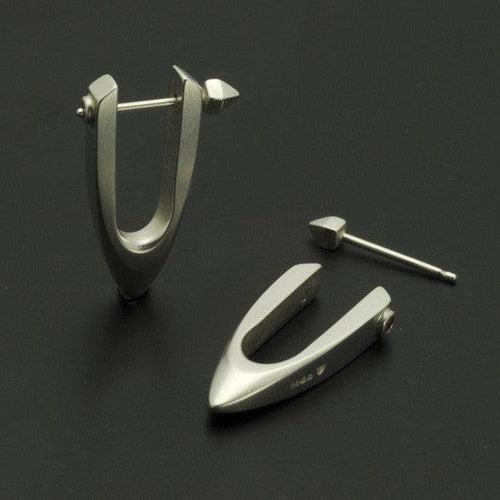 Idun silver stirrup shaped hoop earrings IE33SS - Annika Rutlin