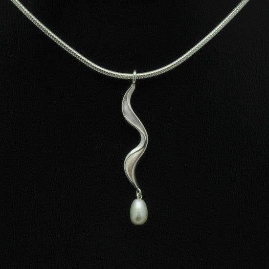 Luna silver wave drop white pearl pendant LP42-WP - Annika Rutlin