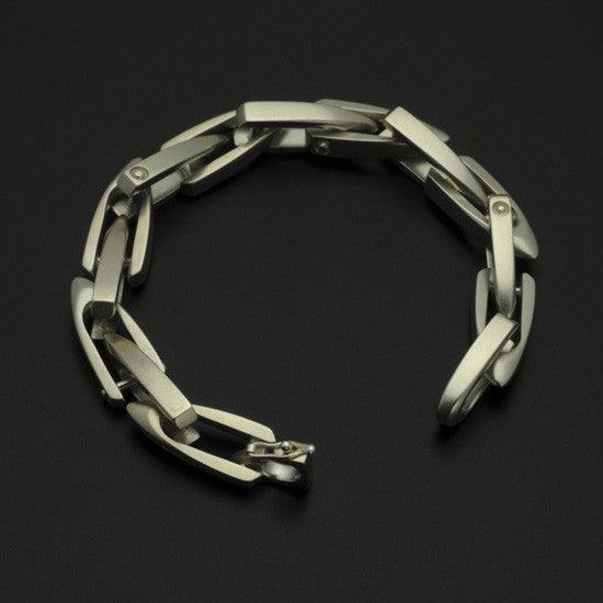 Idun Stirrup Bracelet IB75SR - Annika Rutlin