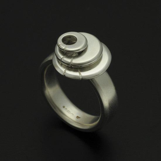 Solstice Ring OR02 - Annika Rutlin