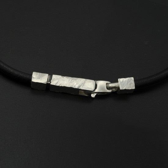 Ixion silver & leather necklace XP43-LE - Annika Rutlin
